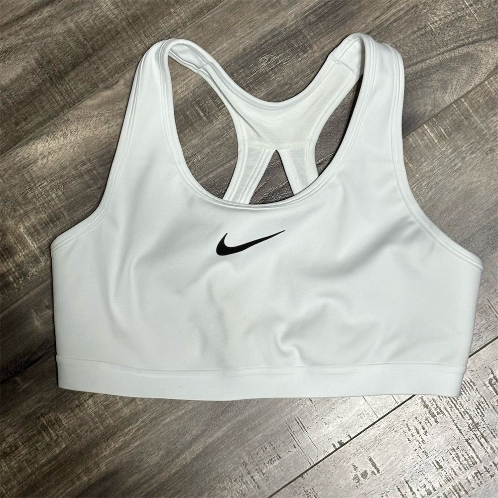 Nike Women's Medium Support Sports Bra White‎ Size M